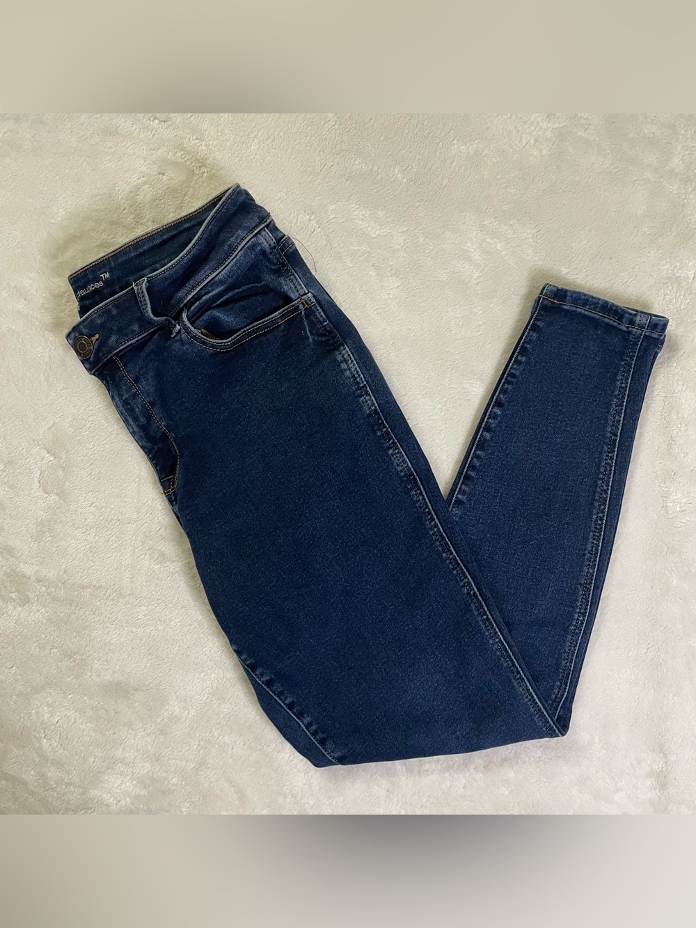 Maurices Mid Rise Straight Leg Jeans size L